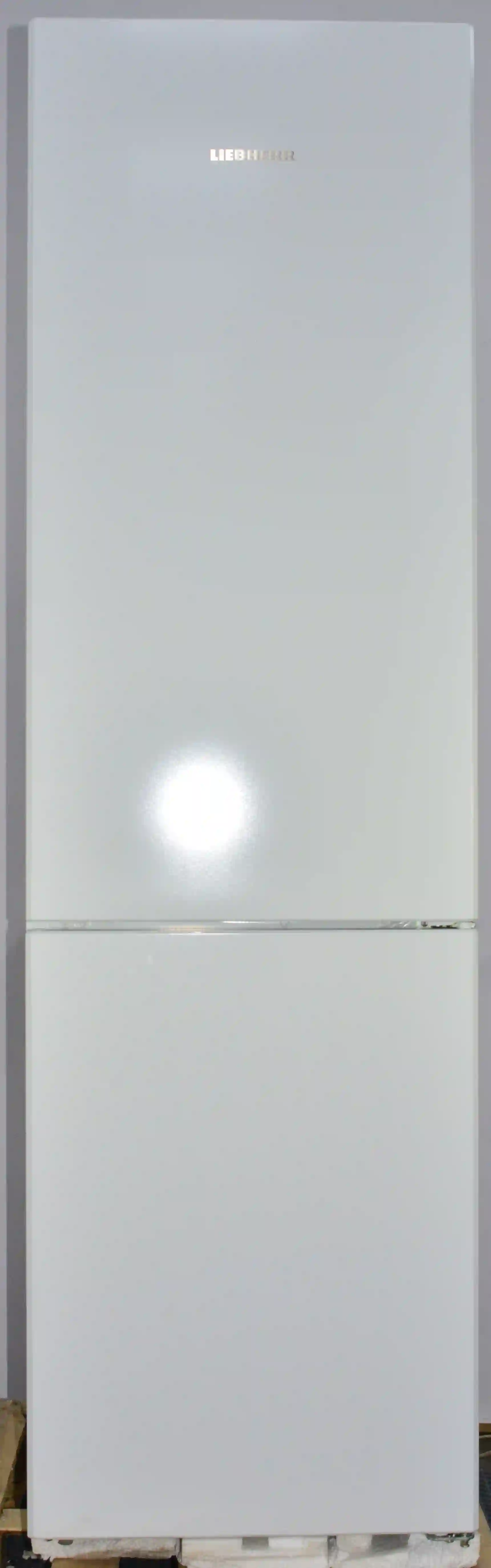 Холодильник LIEBHERR CNf 5703-22 001 Pure k6 000024325