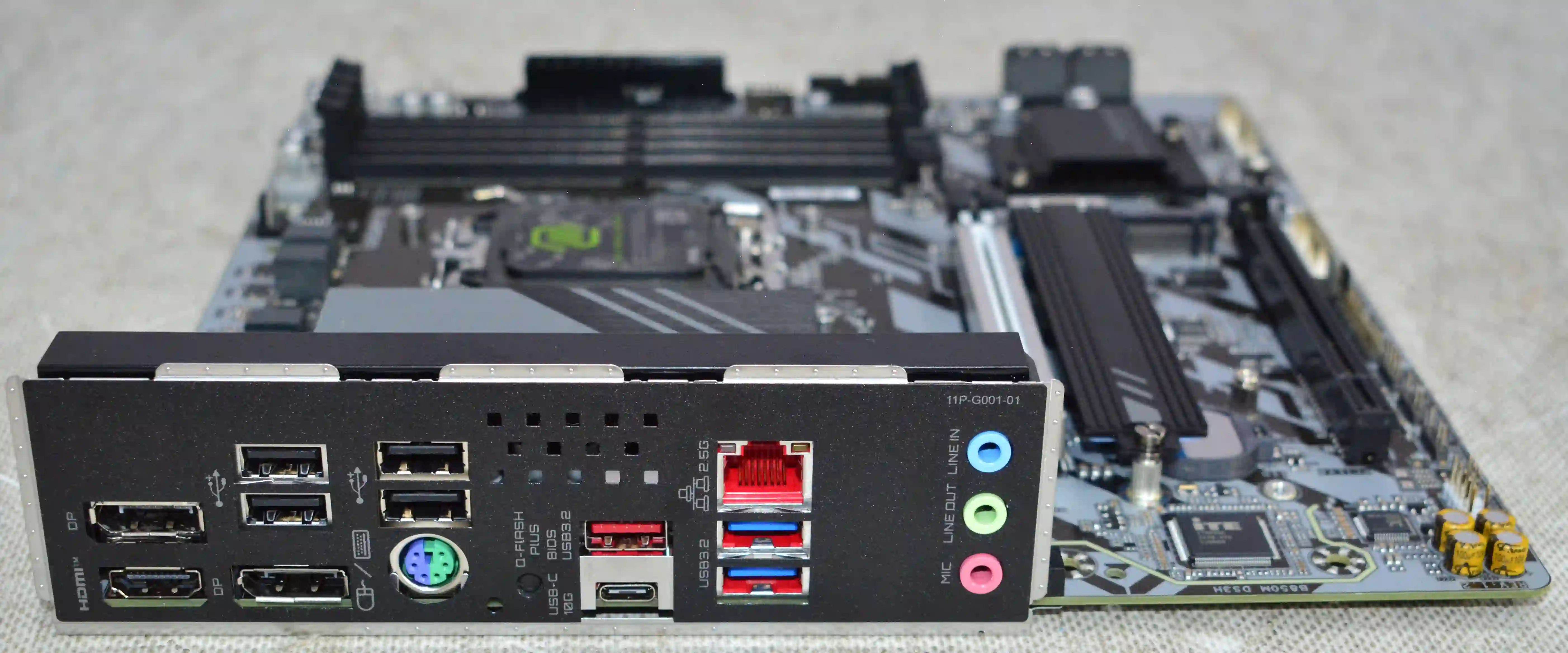 Материнская плата GIGABYTE B850M DS3H k3 000095376