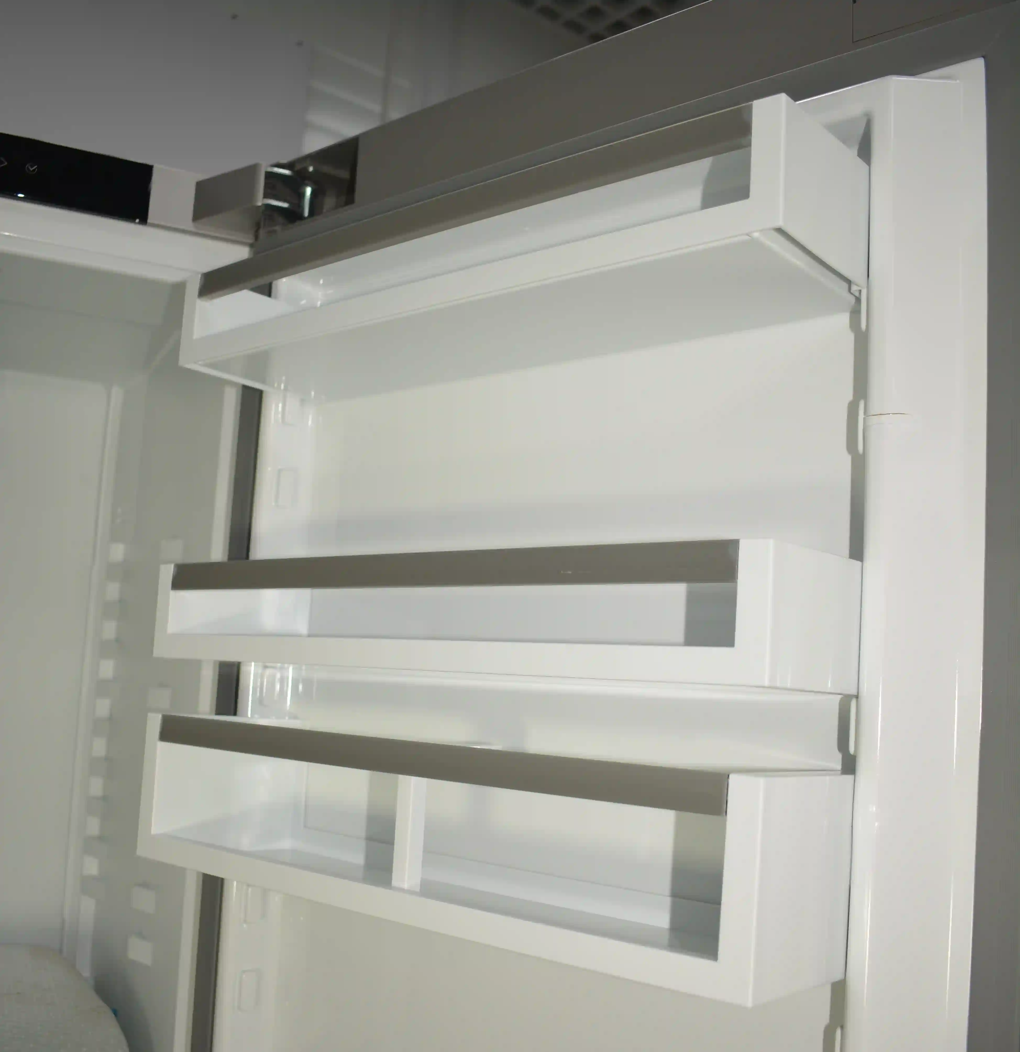 Холодильник LIEBHERR CNsff 5203-22 001 Pure k6 000017480