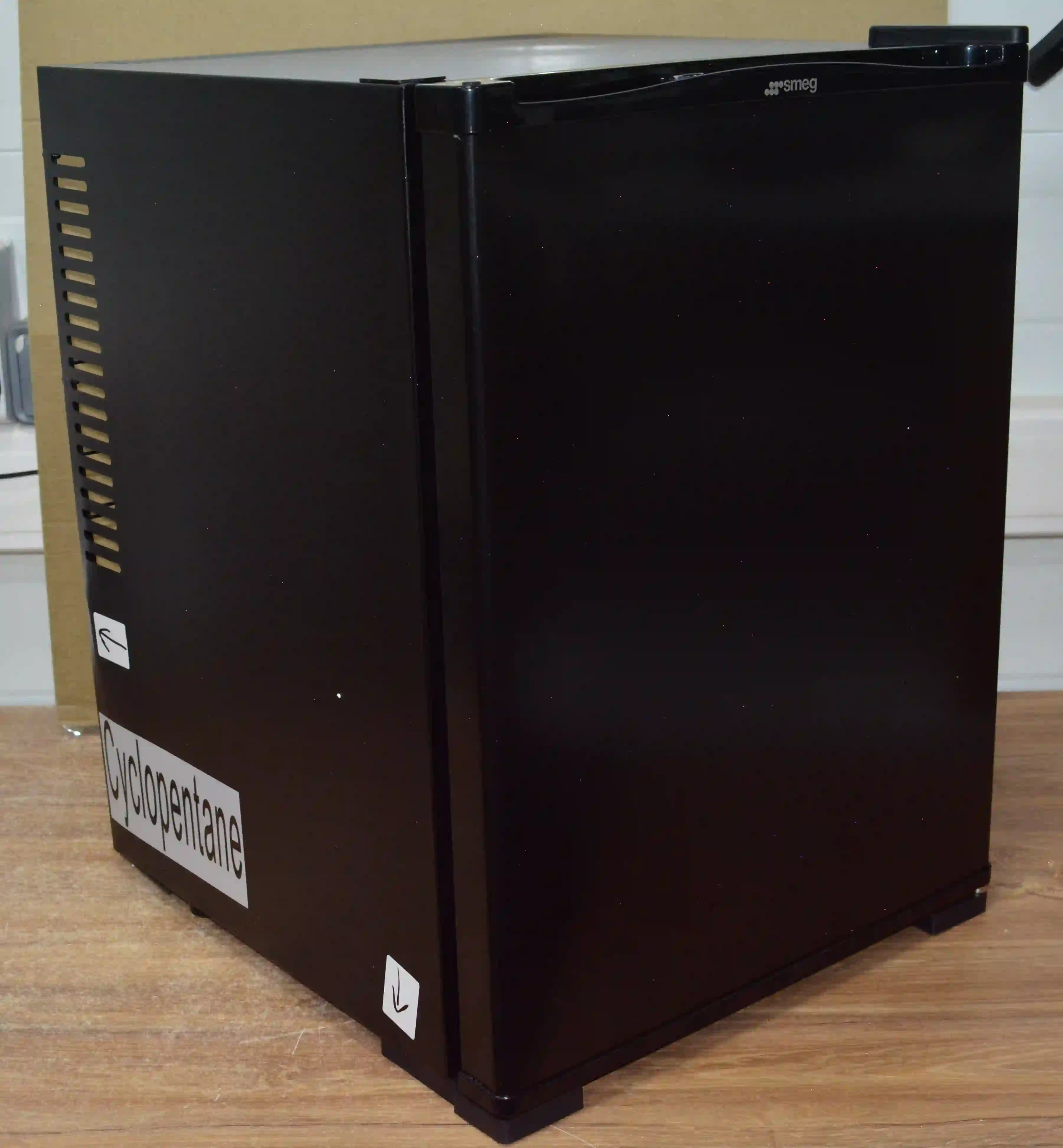 Холодильник SMEG MTE40 k6 000097859