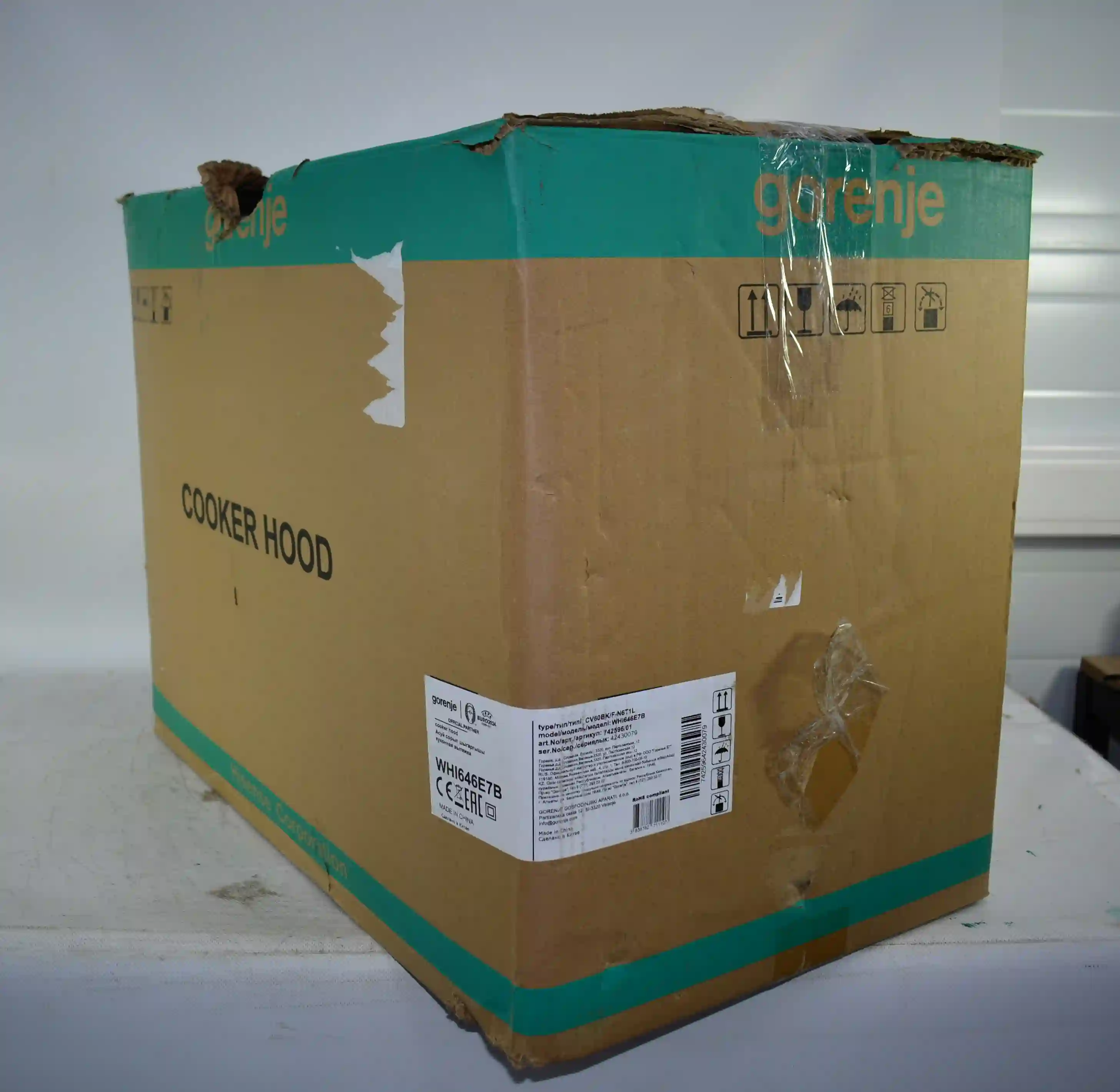 Вытяжка каминная GORENJE WHI646E7B k6 000018063