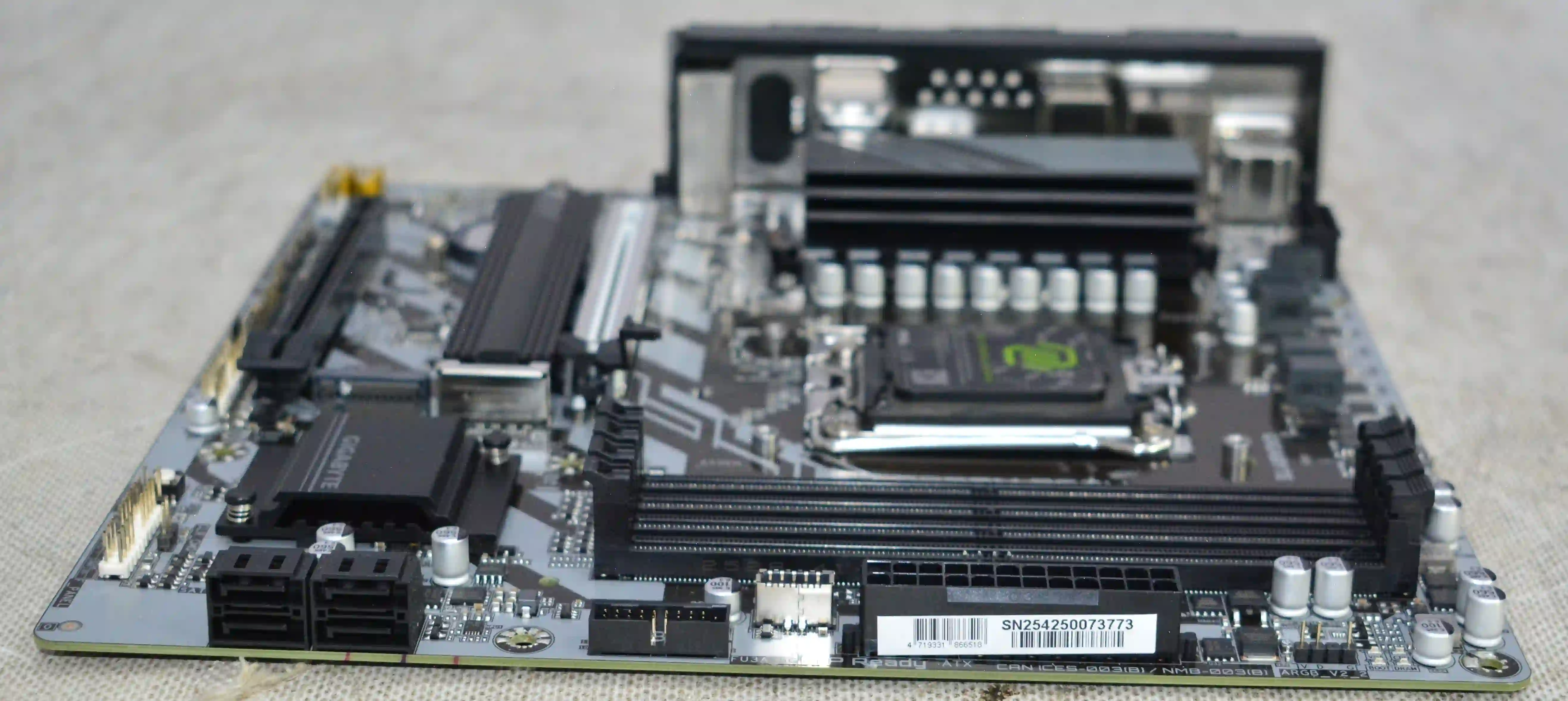 Материнская плата GIGABYTE B850M DS3H k3 000095376