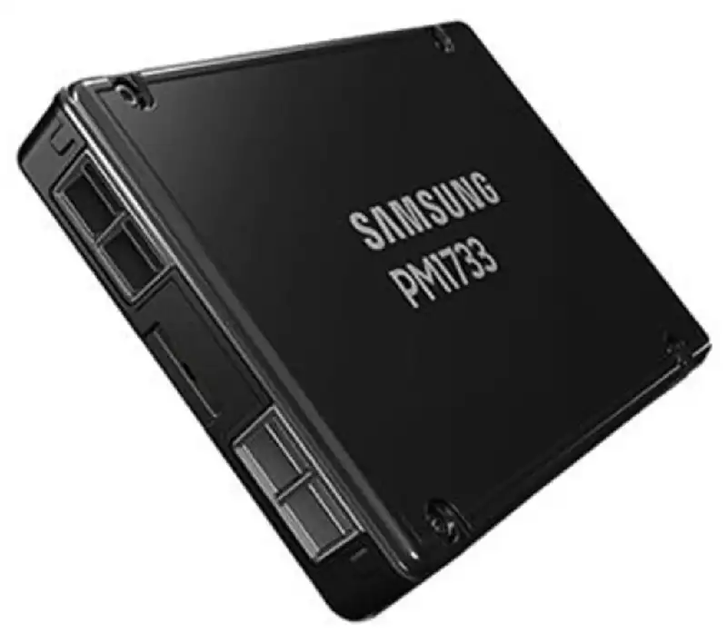 Внутренний SSD диск SAMSUNG PM1733, 7680GB, U.2, NVMe, PCIe 4.0 x4 (MZWLR7T6HALA-00007)