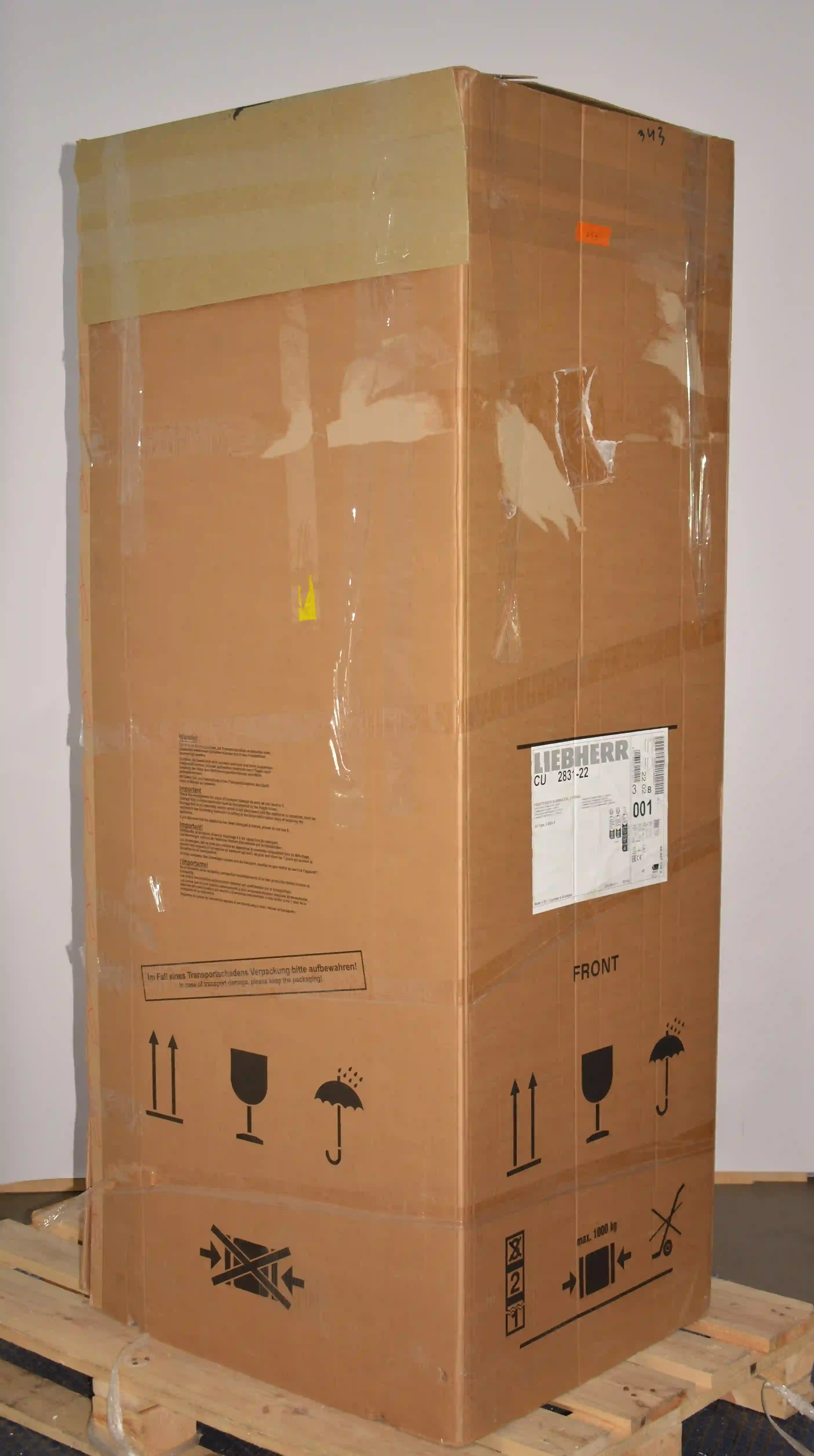 Холодильник LIEBHERR CU 2831-22 001 k6 000010754