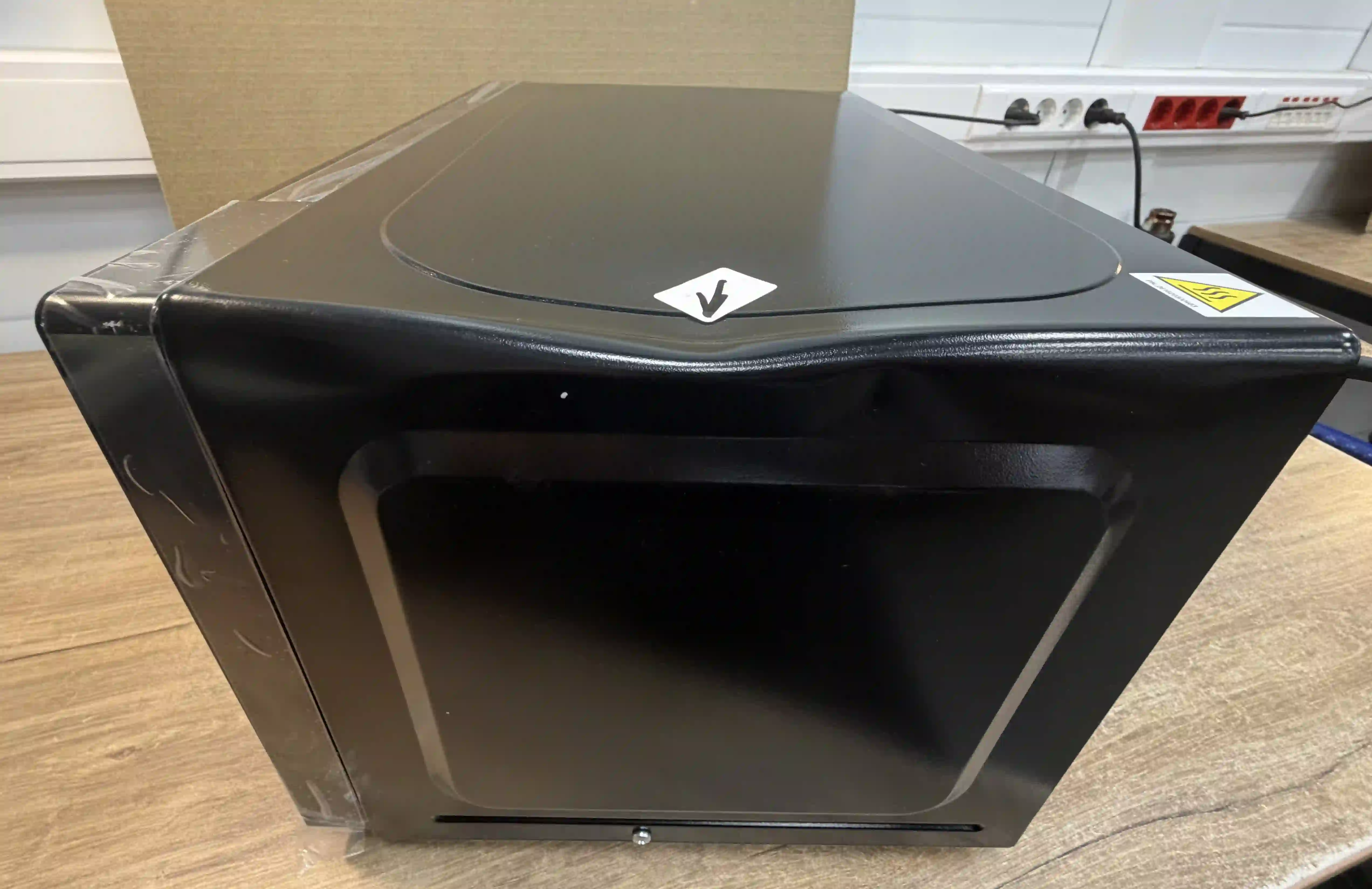 Микроволновая печь SHARP R6800RK k6 000097281