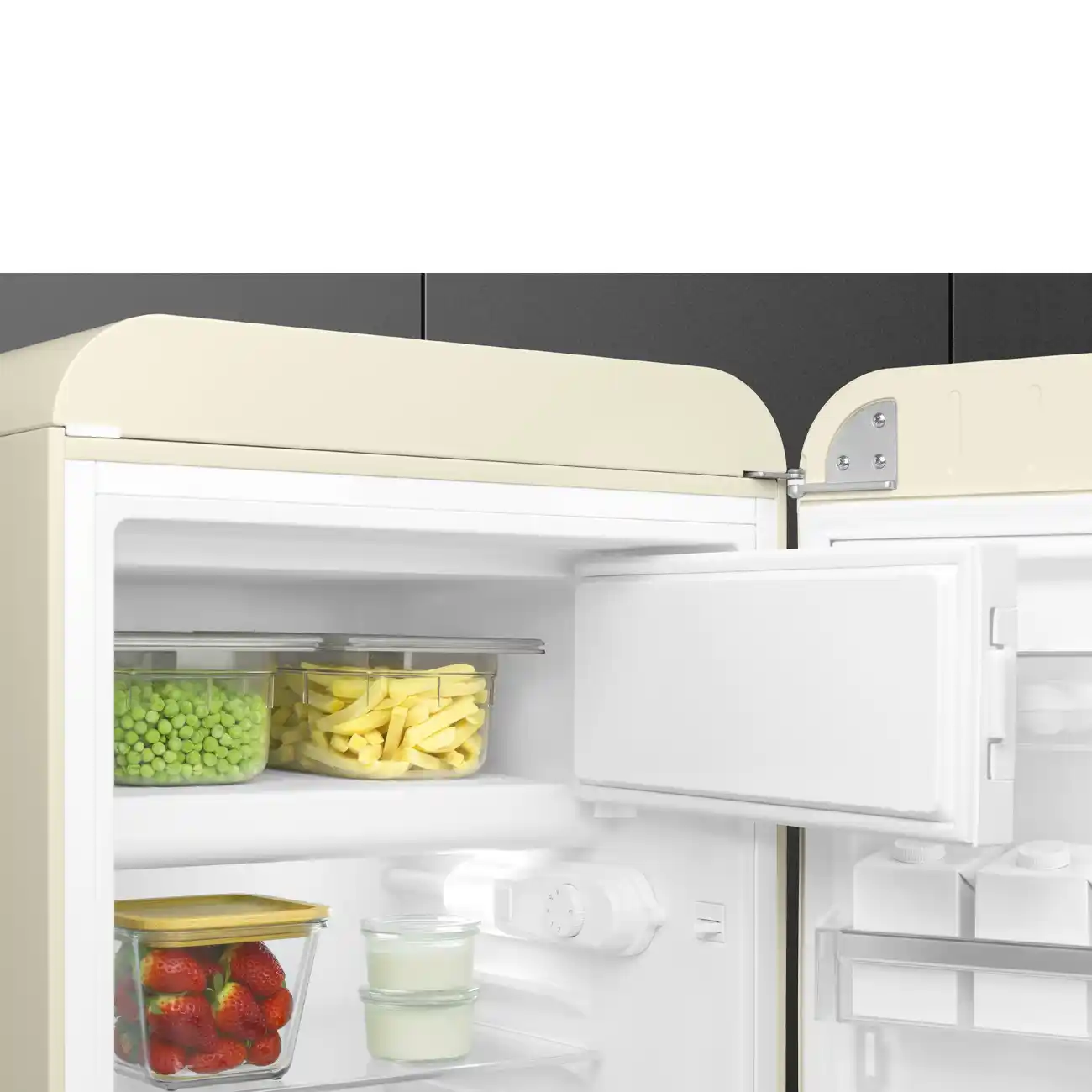 Холодильник SMEG FAB10RCR6, кремовый