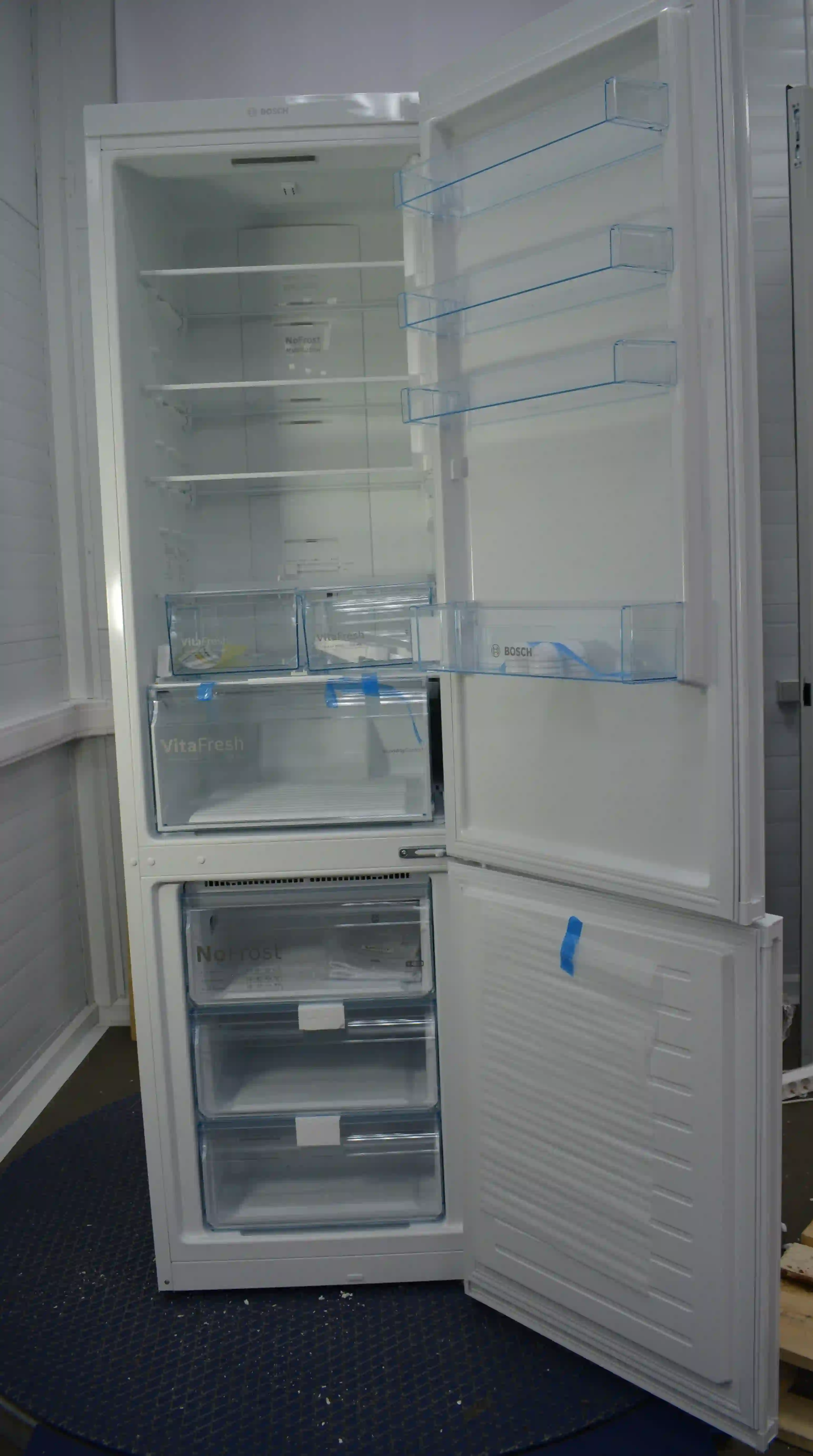 Холодильник BOSCH KGN39XW30U k6 000005976