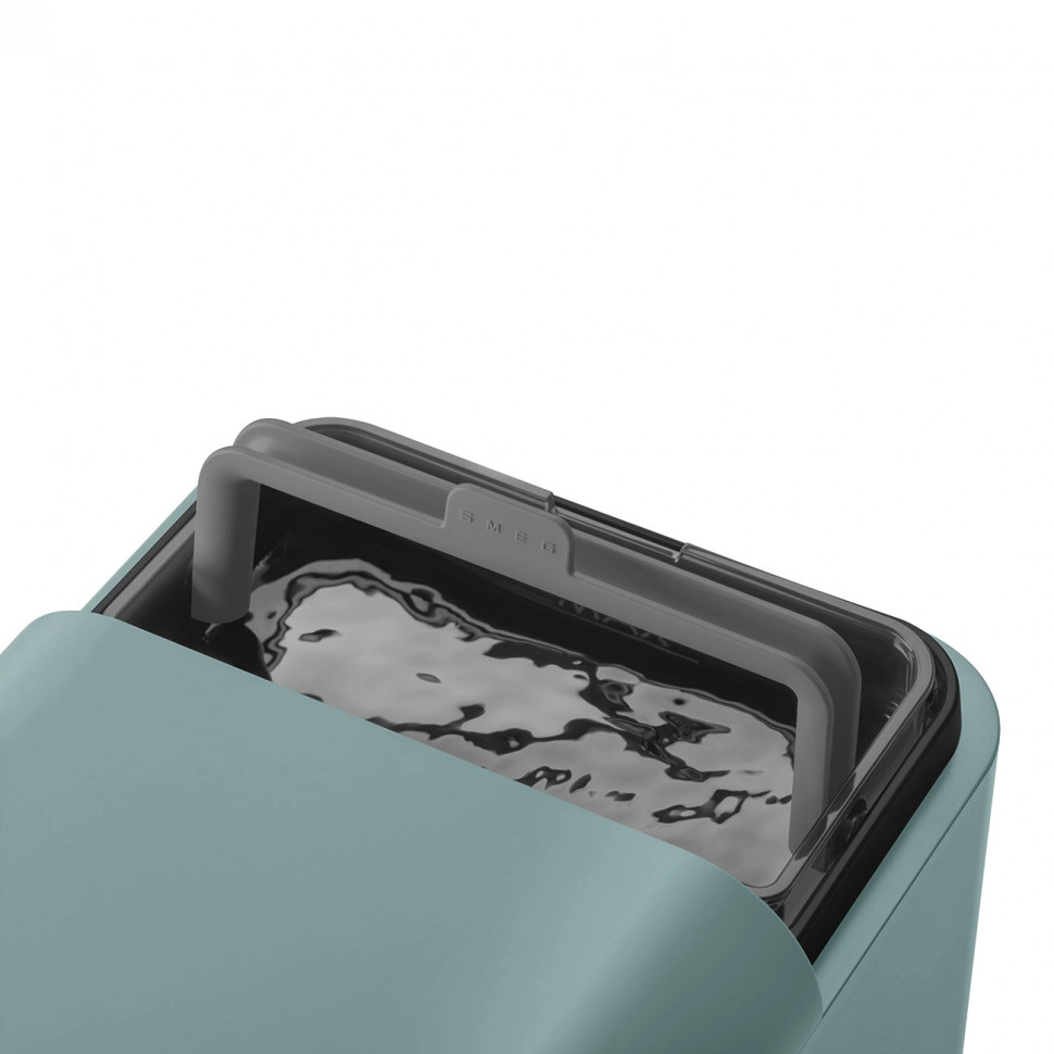 Кофемашина SMEG BCC13EGMEU, изумрудно-зеленая