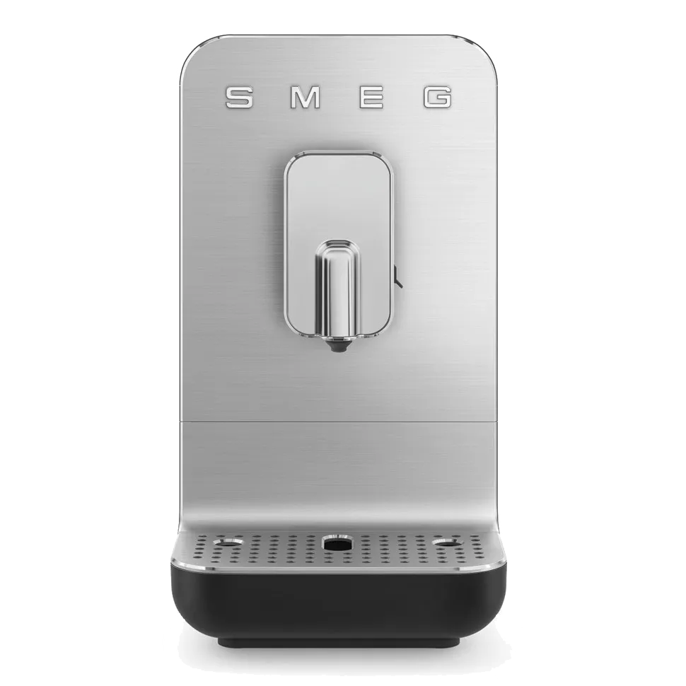 Кофемашина SMEG BCC13BLMEU, черная